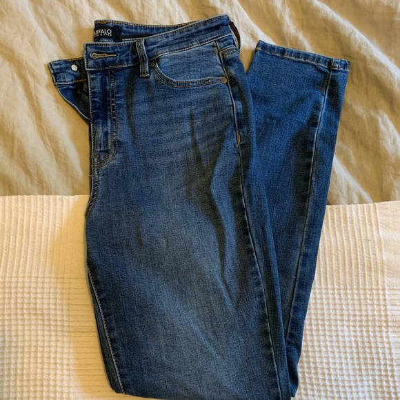 Jeans - Picture 7 of 9